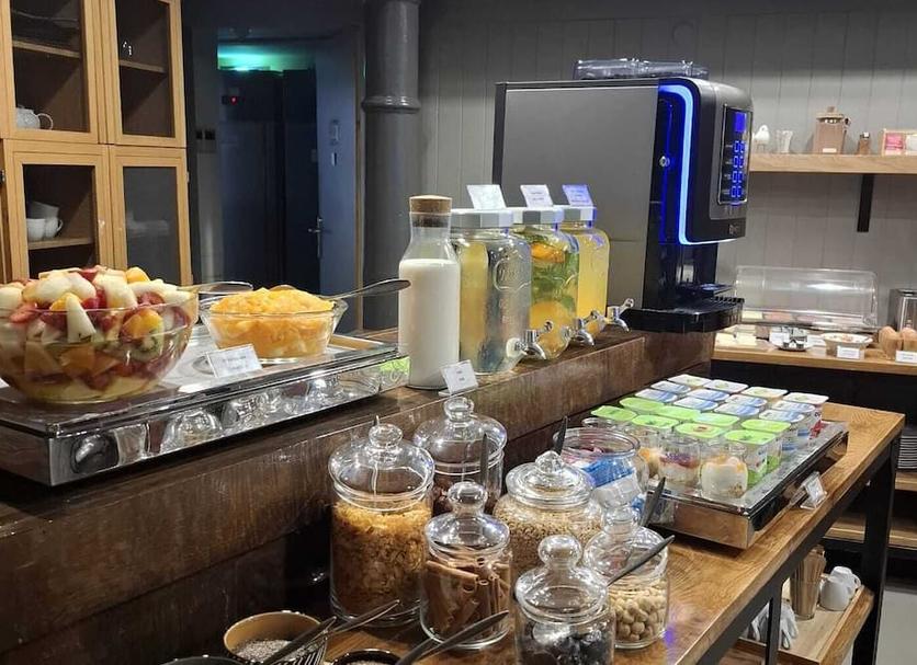 Buffet Photo