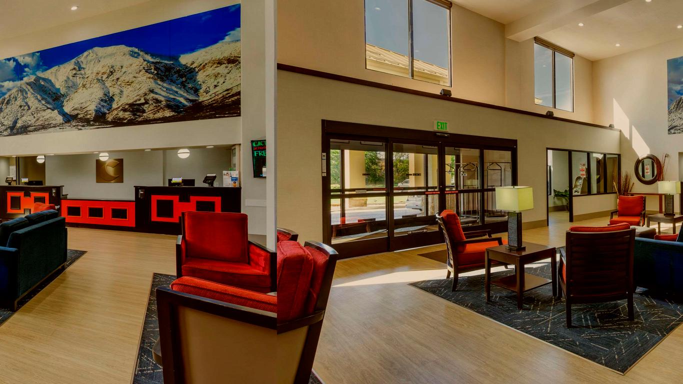 Comfort Suites Ogden Conference Center