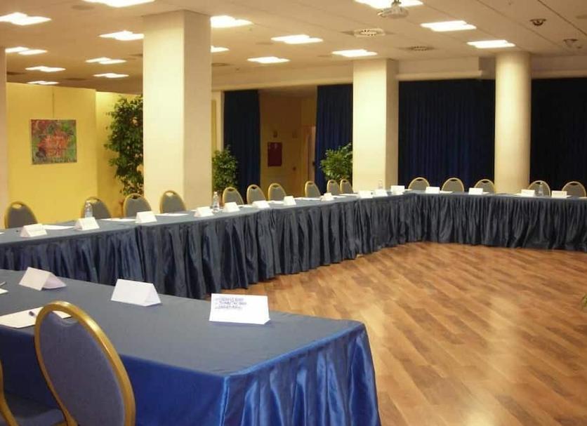 Conference room Photo