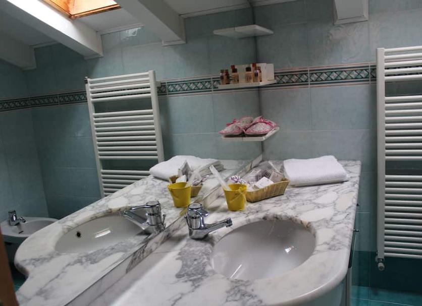 Bathroom Photo