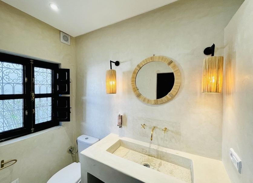Bathroom Photo
