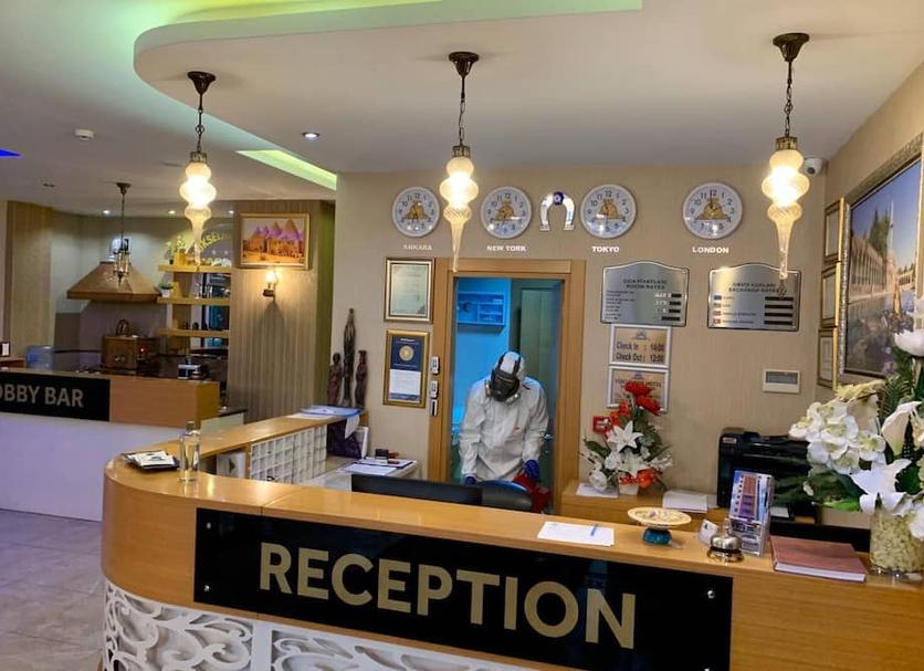 Front desk Photo