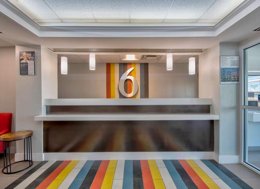 Front desk Photo