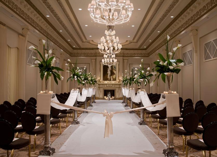 Banquet hall Photo