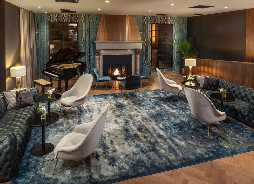 Lounge Photo