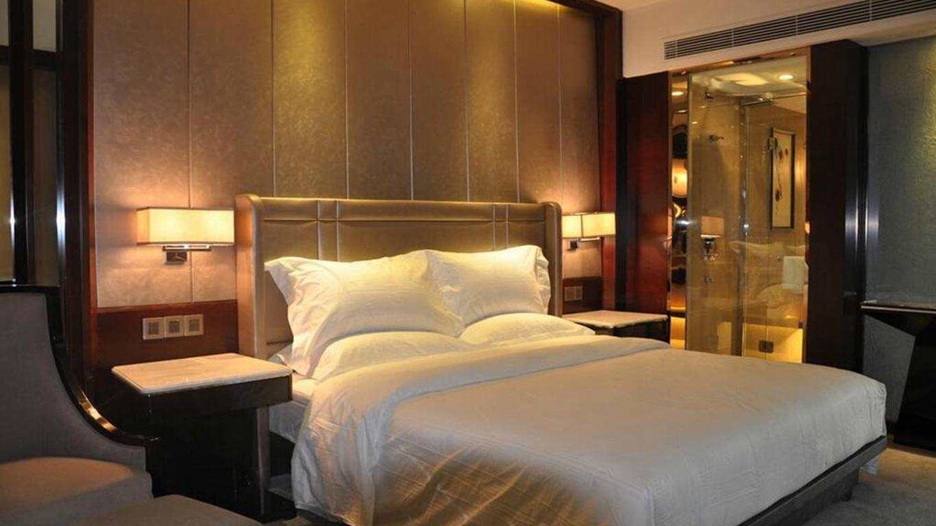 Tibet Minshan Hotel