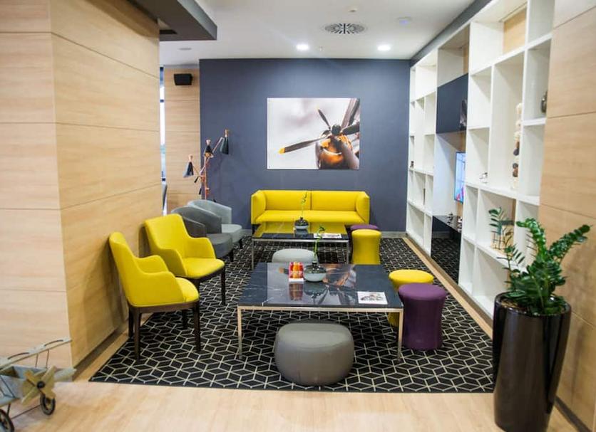 Lounge Photo