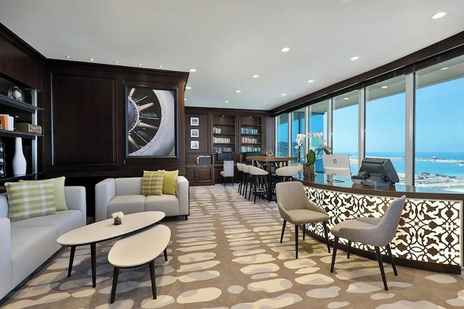 Le Méridien Mina Seyahi Beach Resort & Waterpark