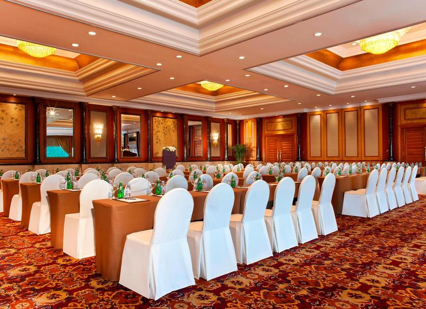 Banquet hall Photo