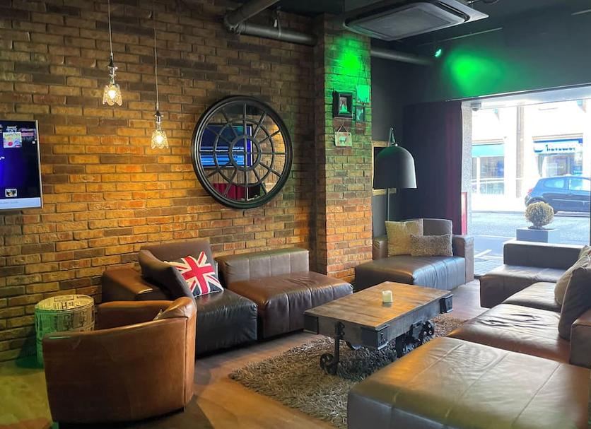 Lounge Photo