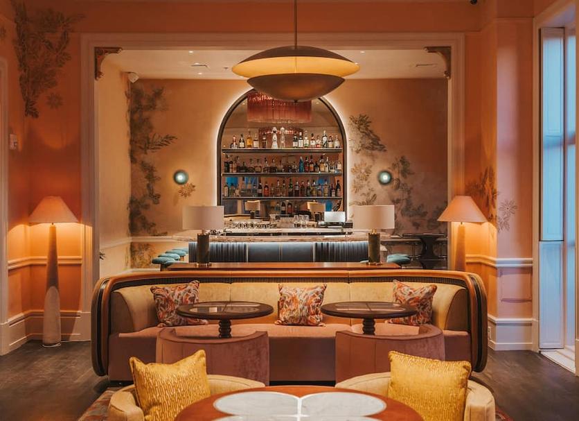Bar Photo