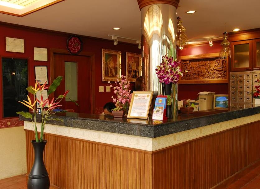 Front desk Photo