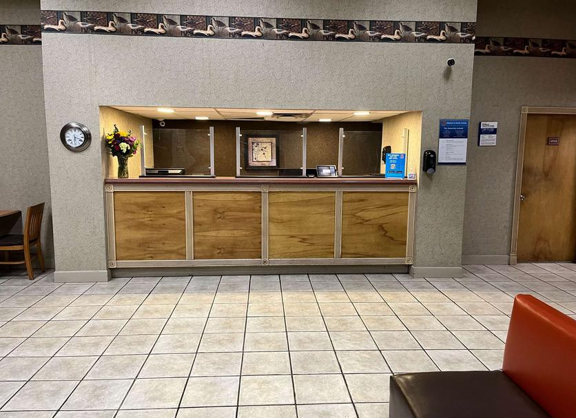 Front desk Photo