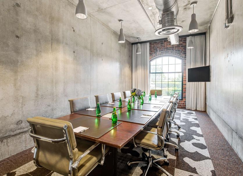 Conference room Photo