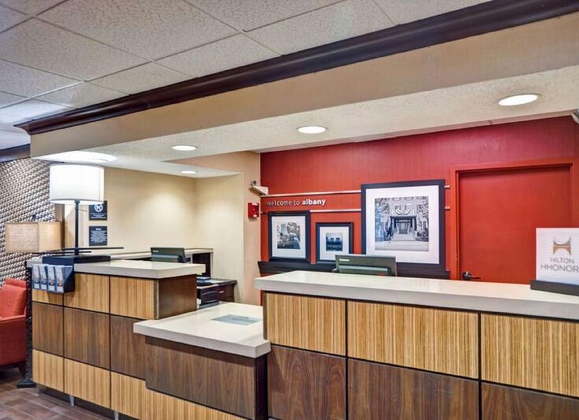 Front desk Photo
