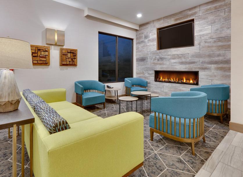 Lounge Photo