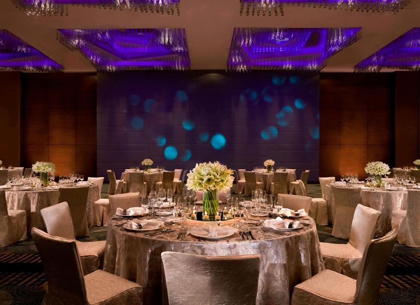 Banquet hall Photo