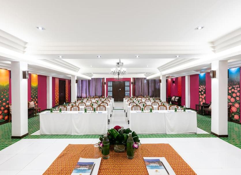 Conference room Photo