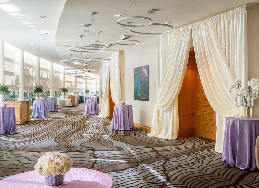 Banquet hall Photo