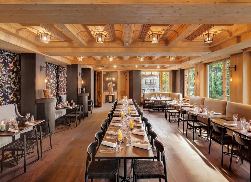 Restaurant Photo