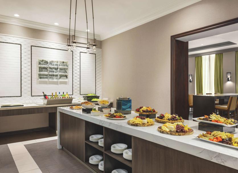 Buffet Photo