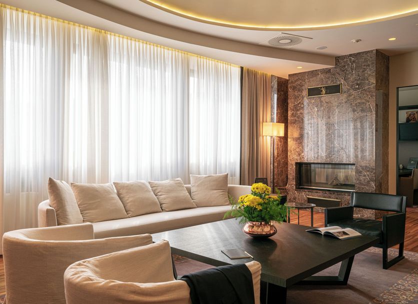 Lounge Photo