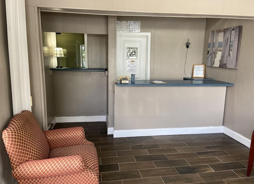 Front desk Photo
