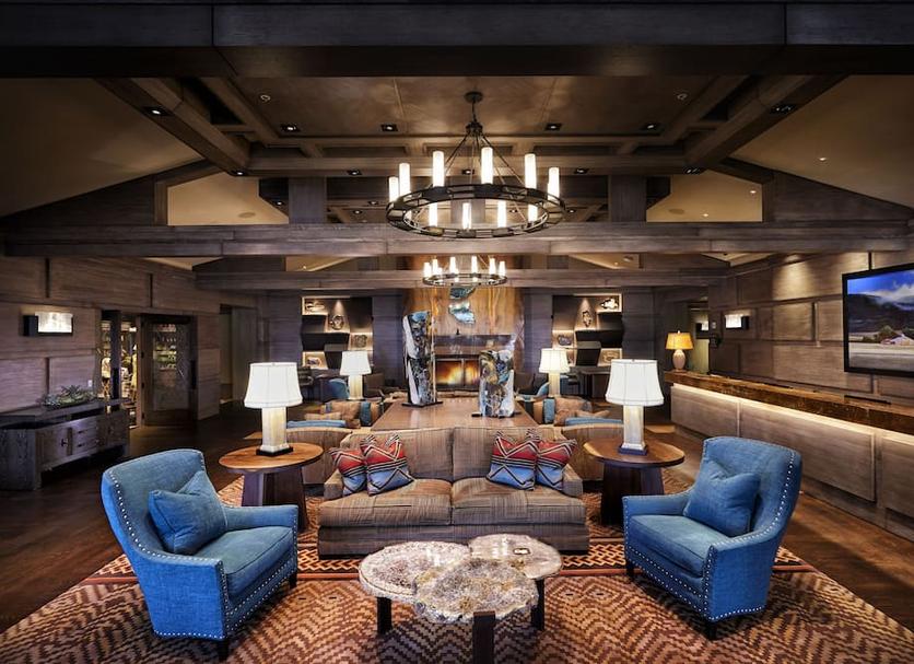Lounge Photo