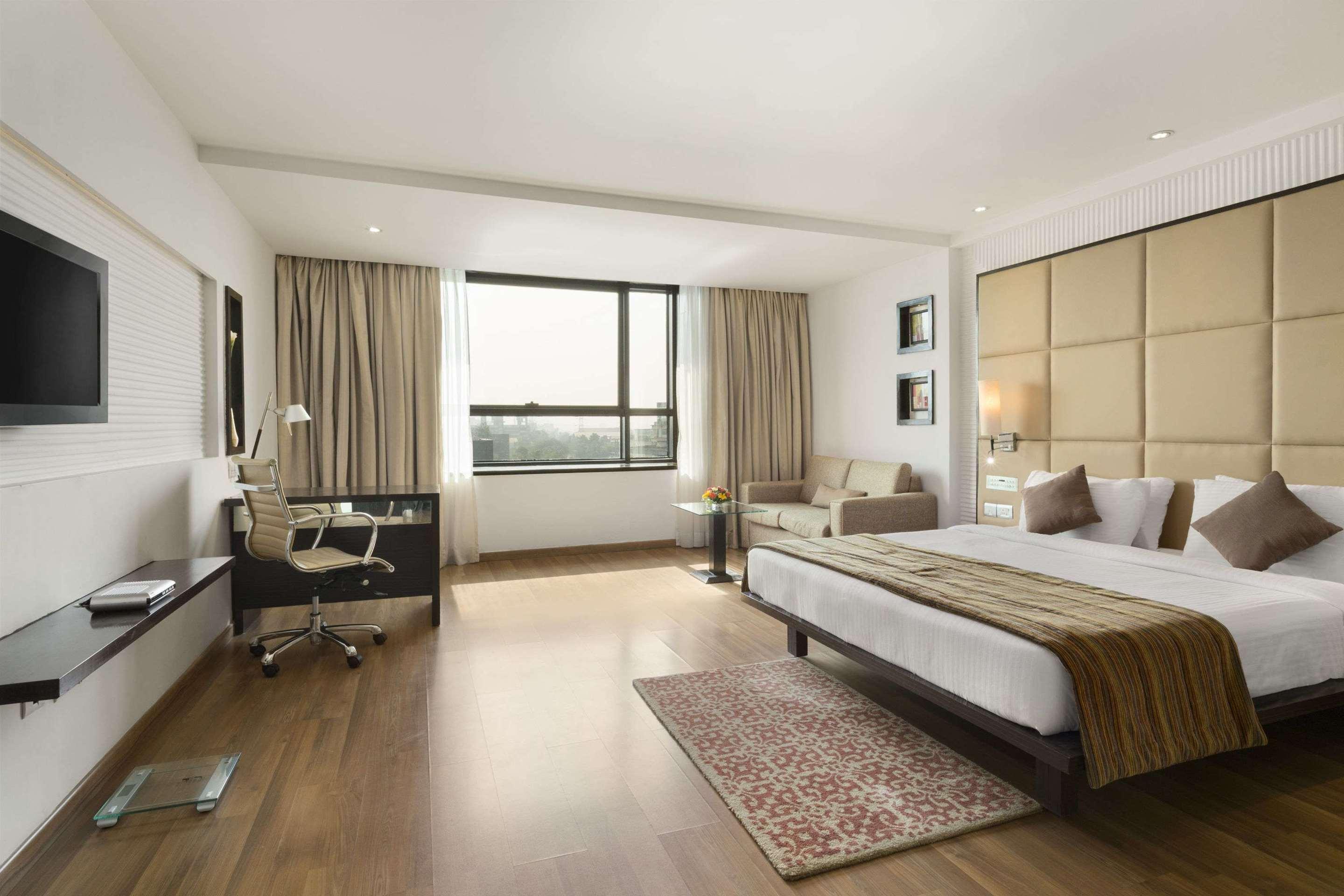 Ramada by Wyndham Navi Mumbai from ₪196. Navi Mumbai Hotel Deals & Reviews  - KAYAK