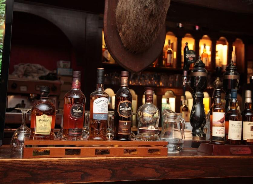 Bar Photo