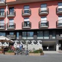 Lacroma Bio Hotel & Apartments