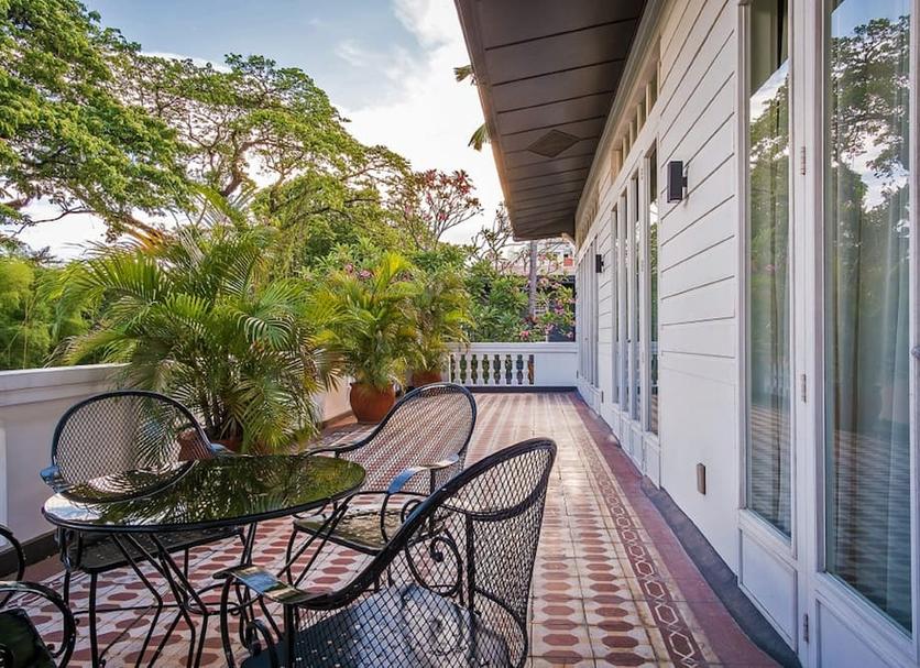 Balcony Photo