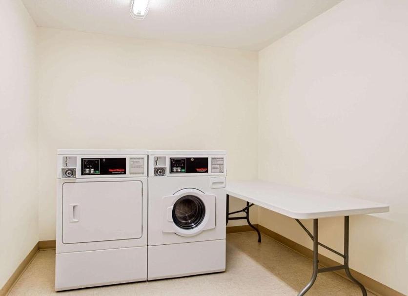 Laundry facility Photo