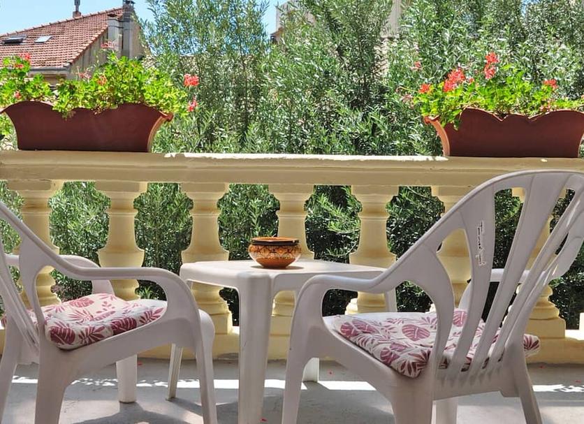 Balcony Photo