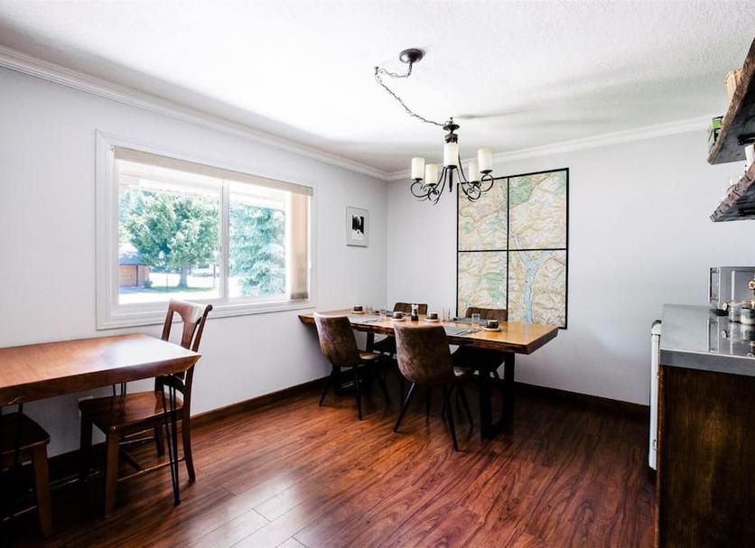 Dining room Photo