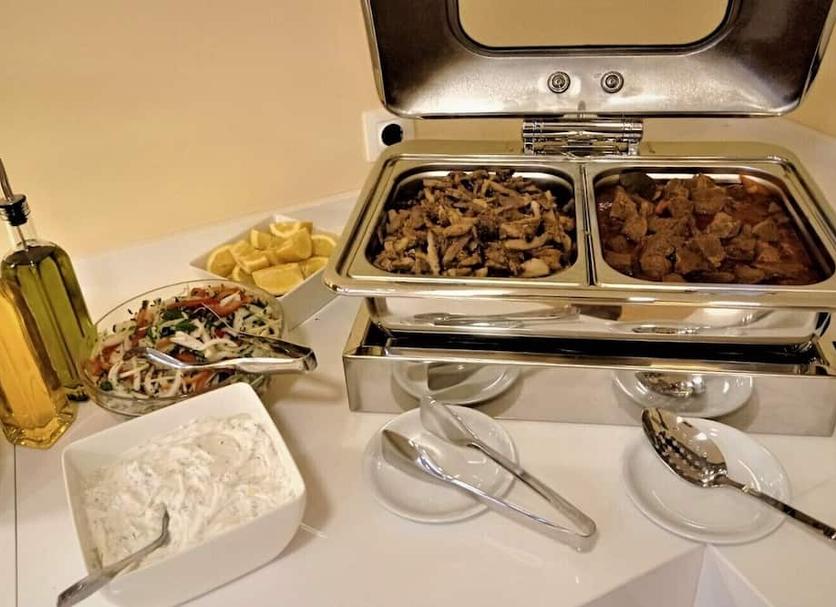 Buffet Photo