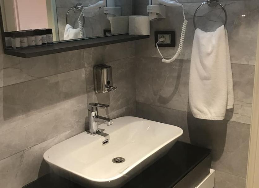 Bathroom Photo