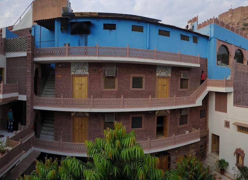 Building Photo