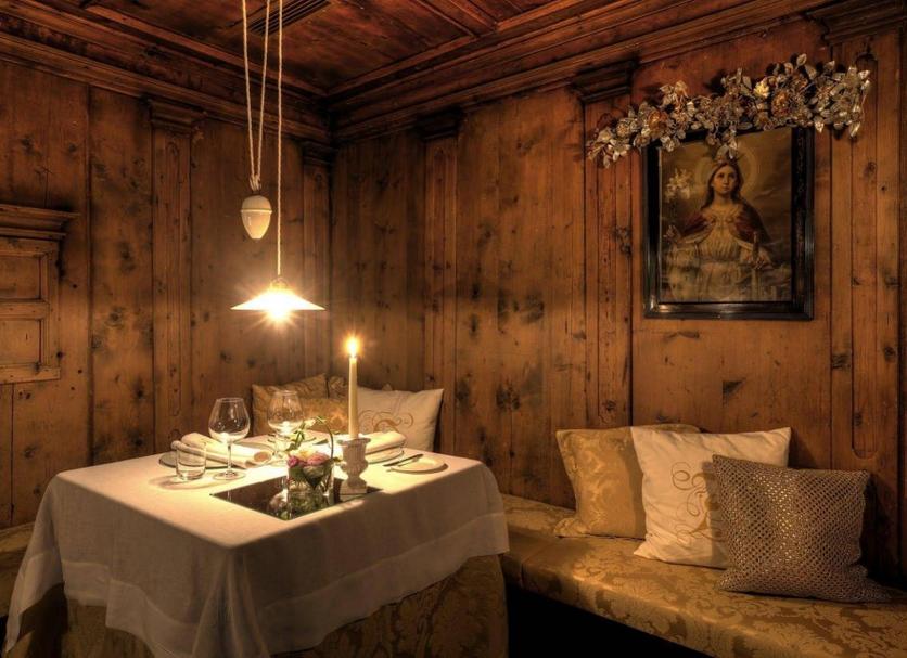 Dining room Photo