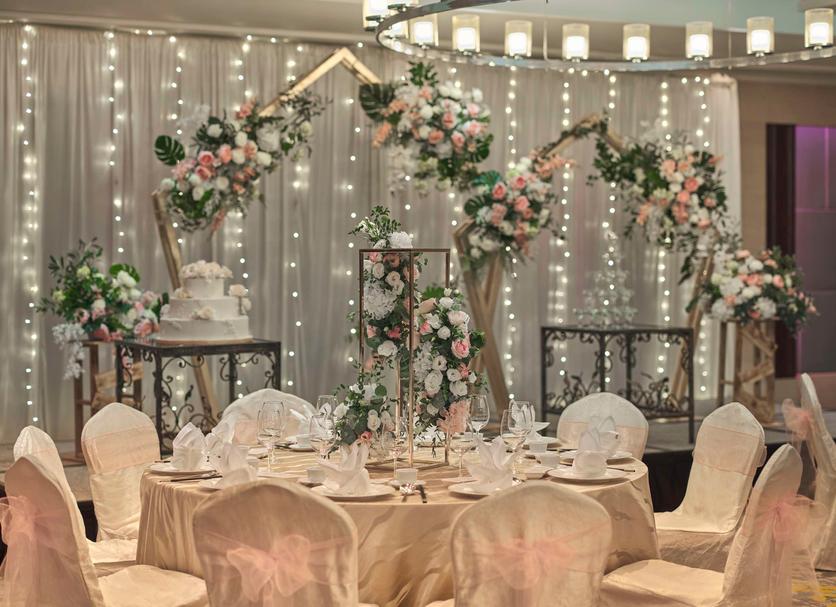 Banquet hall Photo