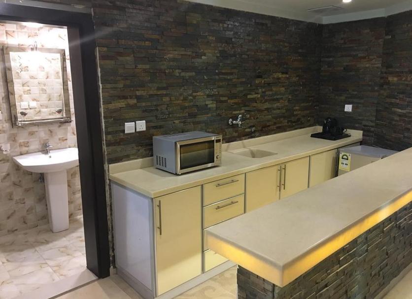 Kitchen Photo