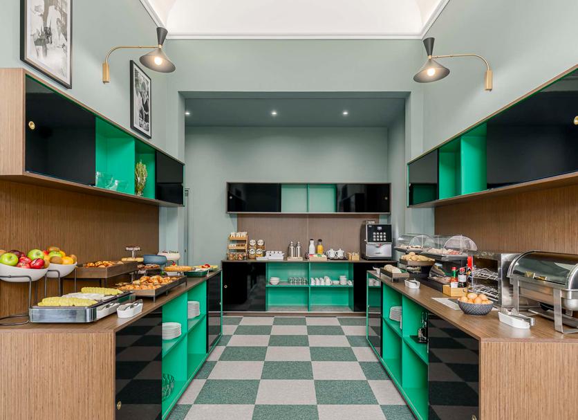 Buffet Photo