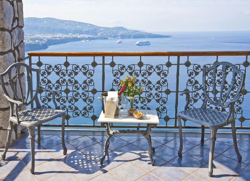 Balcony Photo