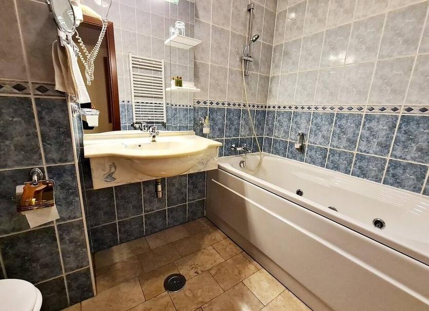 Bathroom Photo