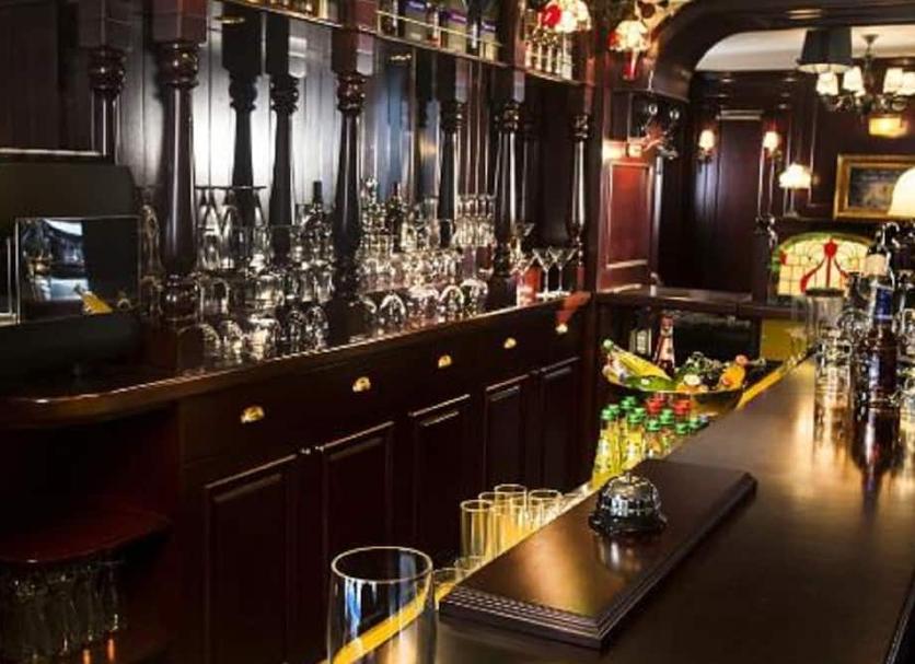 Bar Photo