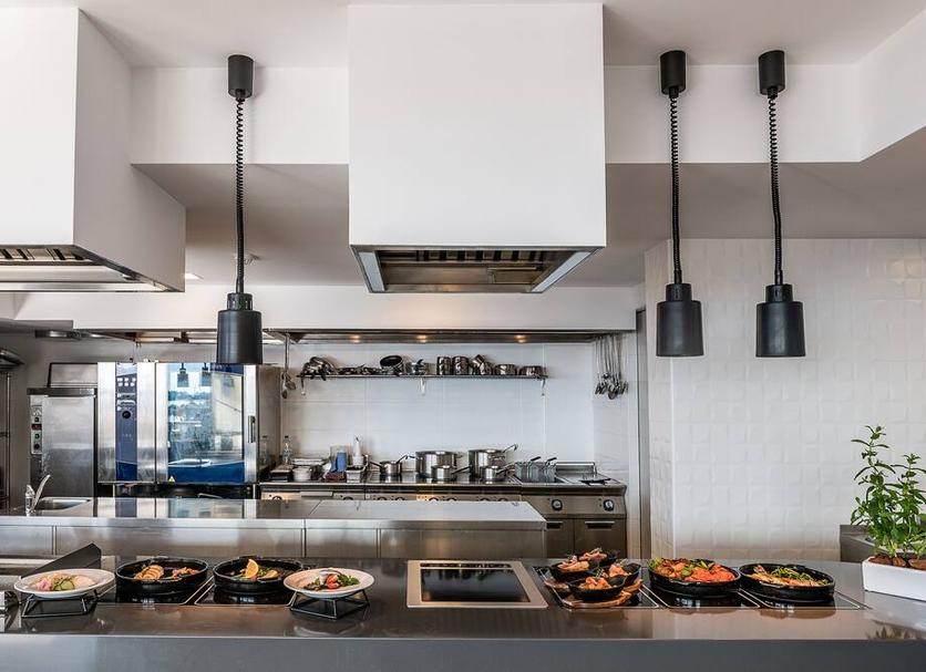 Kitchen Photo
