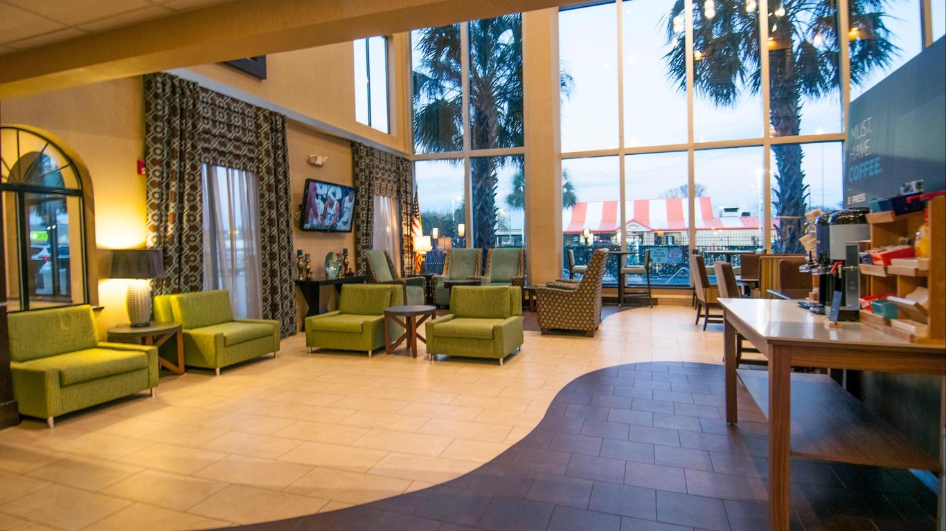 Holiday Inn Express & Suites Houston North Intercontinental