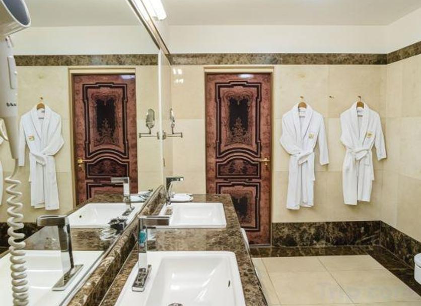 Bathroom Photo