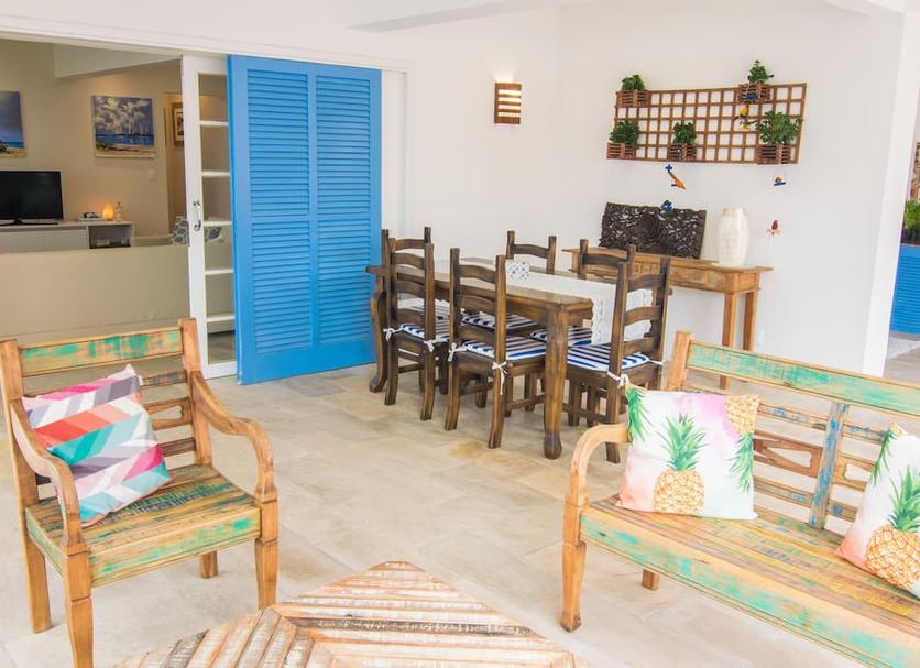 Dining room Photo