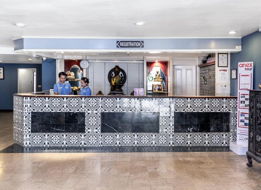 Front desk Photo